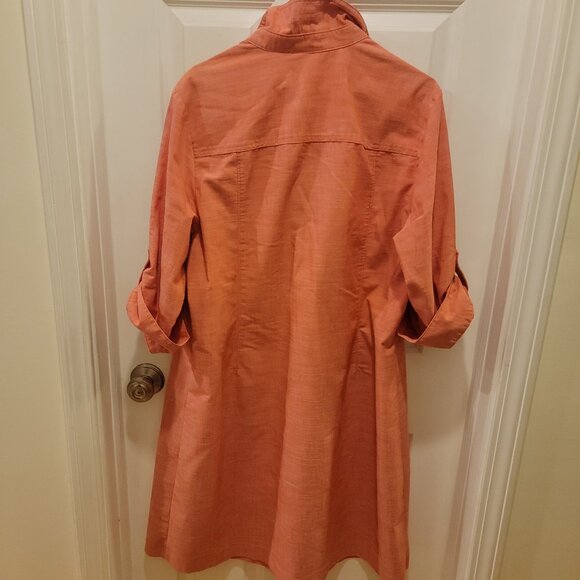 Dress - Picture 2 of 4